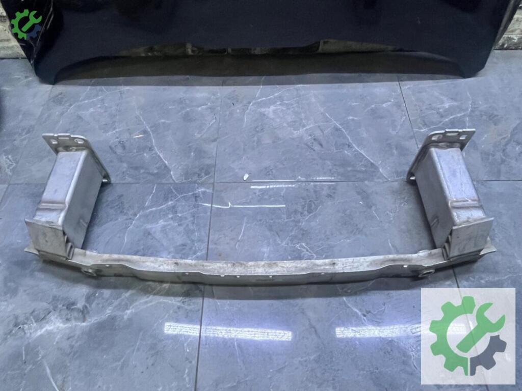 Porsche Cayenne Ön Tampon Demiri 9Y0807109 çıkma parça