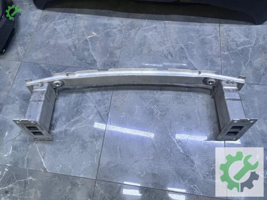 Porsche Cayenne Ön Tampon Demiri 9Y0807109 çıkma parça