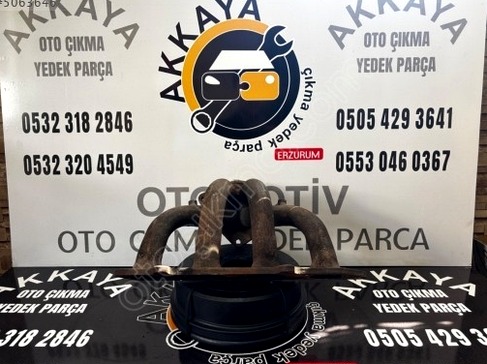 Volvo S40 Egzoz Manifoldu çıkma parça