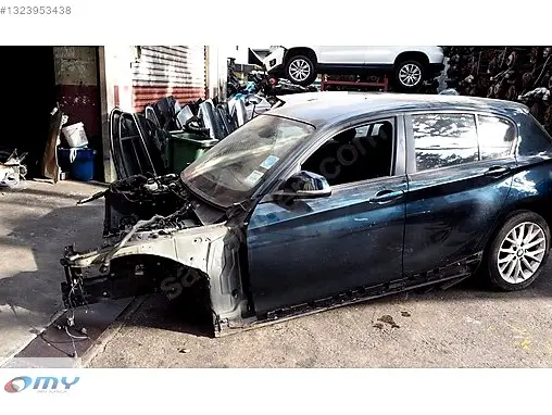 BMW 1 Serisi Marşpiyel Sacı çıkma parça