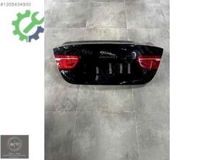 JAGUAR XE BAGAJ KAPAĞI SİYAH ORJİNAL HATASIZ