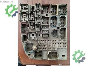 Çıkma Orijinal Sigorta Kutusu Jeep Grand Cherokee 56018509L