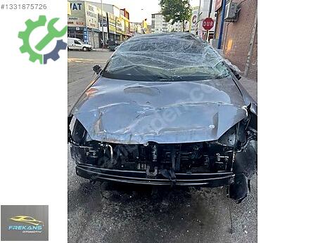 Volkswagen Jetta Ön Tampon Demiri çıkma parça