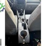 Jetta – Golf5 vites el fren konsolu
