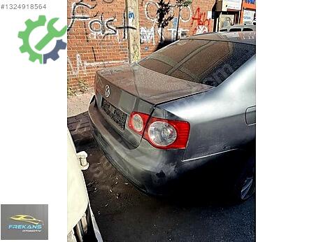 Volkswagen Jetta Bagaj Kapağı çıkma parça