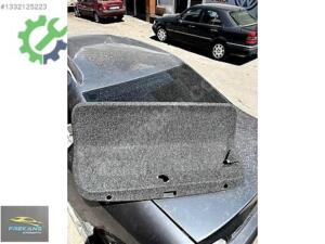 Jetta 2006-2010 Çıkma Bagaj Kapağı İç Döşemesi