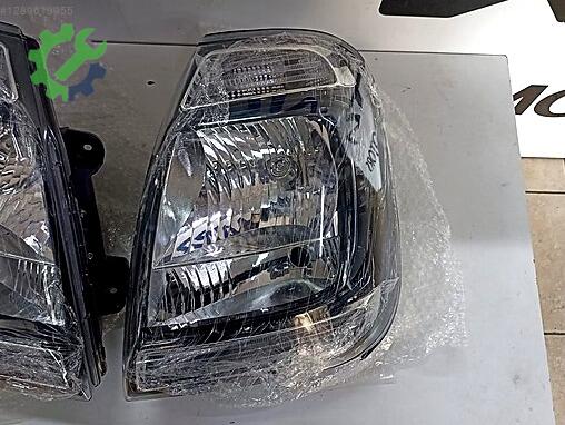 Kia Sağ Ön Far çıkma parça