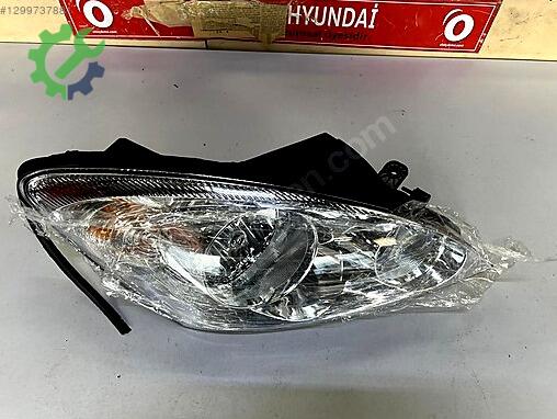 Kia Cee'd Sağ Ön Far çıkma parça