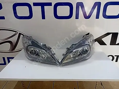 Kia Cee'd Sağ Ön Far çıkma parça