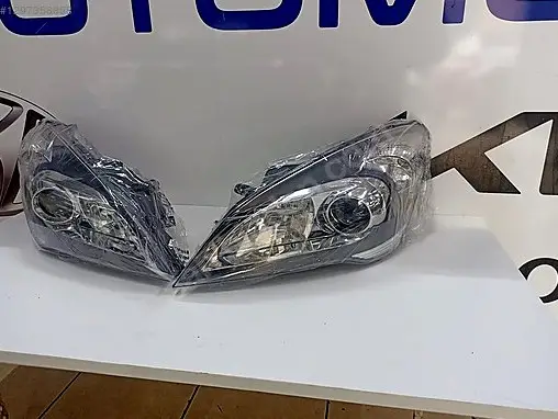 Kia Cee'd Sağ Ön Far çıkma parça