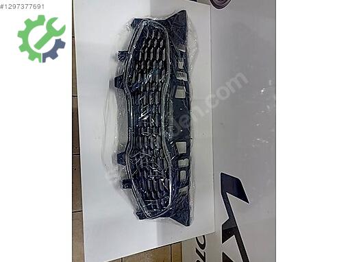 Kia Cee'd Ön Panjur çıkma parça