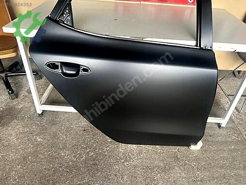 Kia Cee'd Sağ Arka Kapı çıkma parça