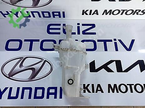 Kia Cee'd Silecek Suyu Deposu çıkma parça