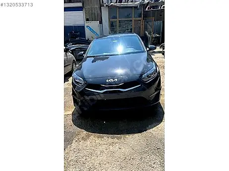 Kia Cee'd Torpido çıkma parça
