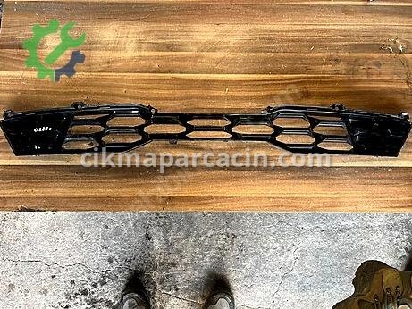 Kia Cerato Ön Panjur çıkma parça