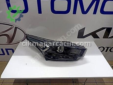 Kia Cerato Sağ Ön Far çıkma parça