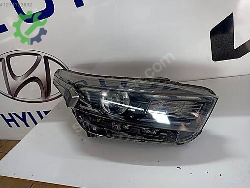 Kia Cerato Sağ Ön Far çıkma parça