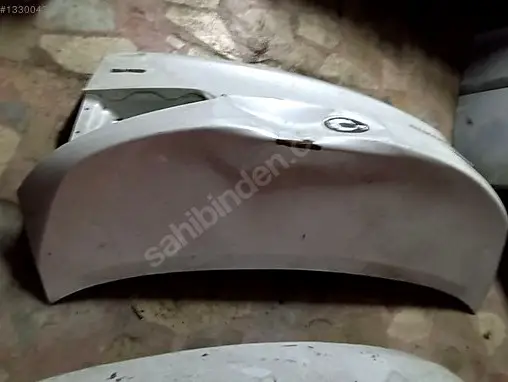 Kia Cerato Bagaj Kapağı çıkma parça