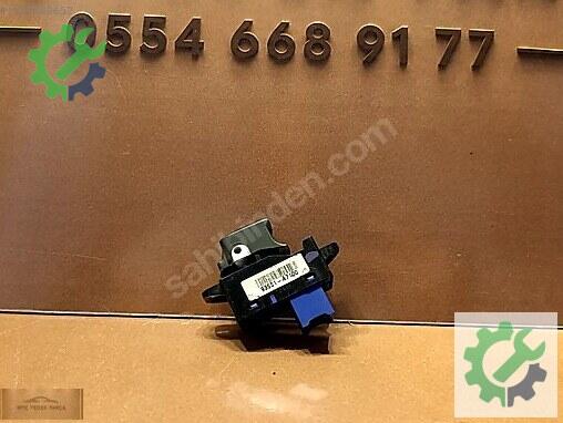 Kia Cerato Cam Düğmesi 93591-A7100 çıkma parça