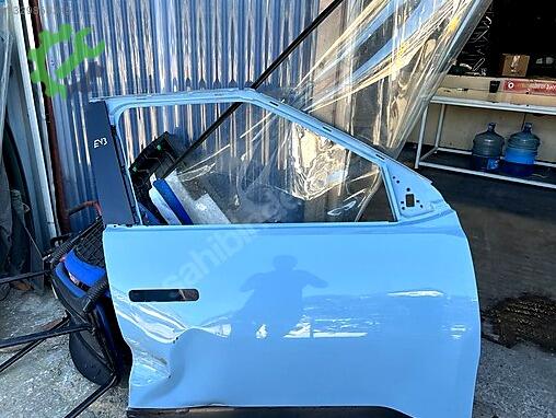 Kia EV3 Sağ Ön Kapı çıkma parça