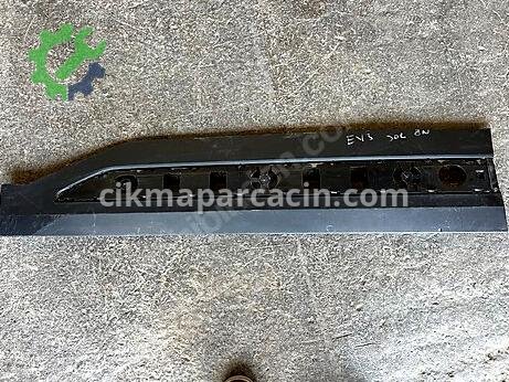 Kia EV3 Sol Ön Çamurluk çıkma parça