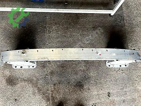 Kia EV9 Ön Tampon Demiri çıkma parça