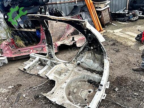 Kia Picanto Sağ Arka Çamurluk çıkma parça