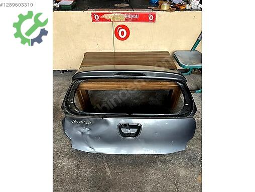 Kia Picanto Bagaj Kapağı çıkma parça
