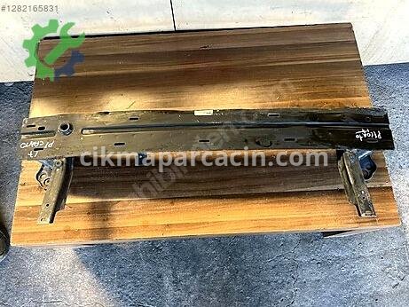 Kia Picanto Ön Tampon Demiri çıkma parça