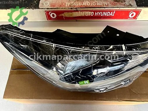 Kia Rio Sağ Ön Far çıkma parça