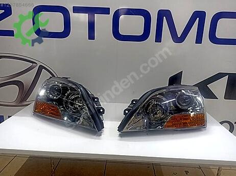 Kia Sorento Sağ Ön Far çıkma parça