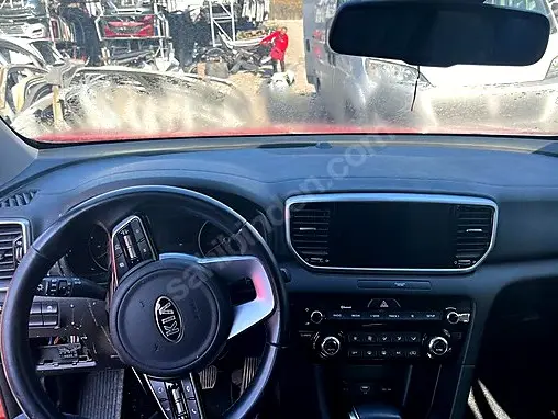 Kia Sportage Salıncak (Alt Tabla) çıkma parça
