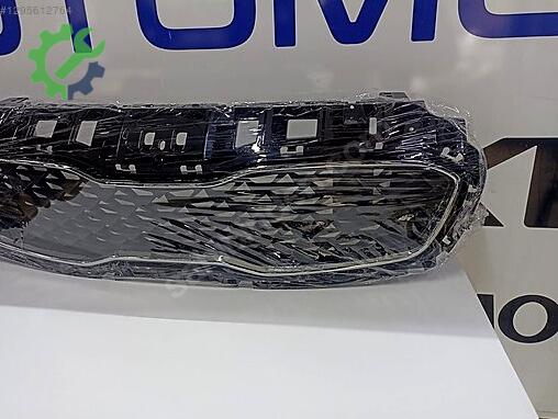Kia Sportage Ön Panjur çıkma parça