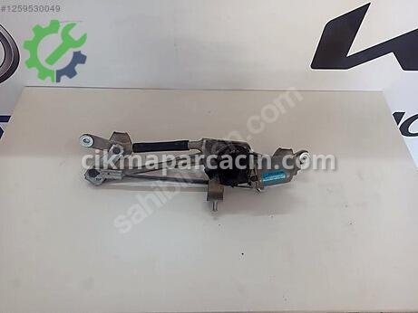 Kia Stonic Ön Silecek Motoru çıkma parça