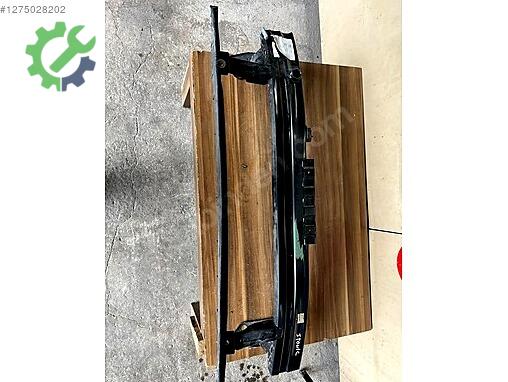 Kia Stonic Ön Tampon Demiri çıkma parça