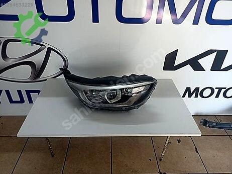 Kia Stonic Sağ Ön Far çıkma parça