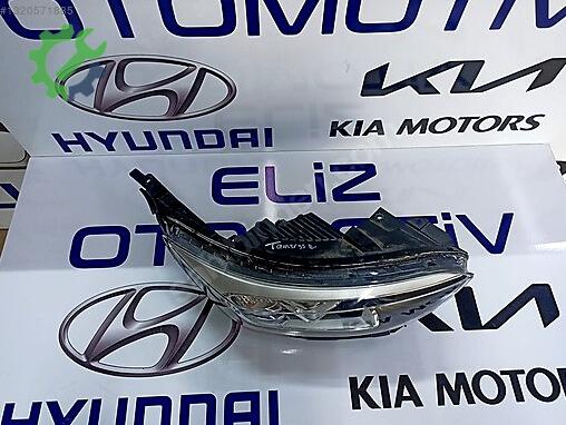Kia Stonic Sağ Ön Far çıkma parça