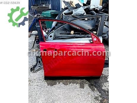 Kia Stonic Sağ Ön Kapı çıkma parça