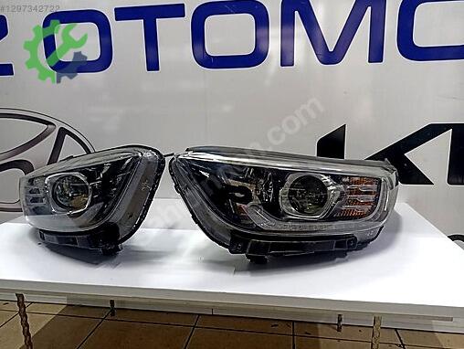 Kia Stonic Sağ Ön Far çıkma parça