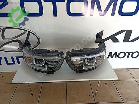 Kia Stonic Sağ Ön Far çıkma parça