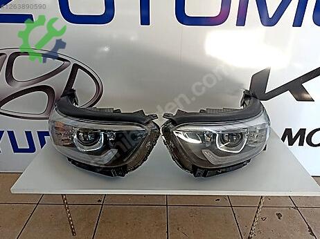 Kia Stonic Sağ Ön Far çıkma parça
