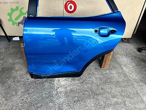 Kia Stonic Sol Arka Kapı çıkma parça