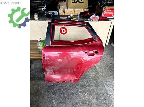 Kia Stonic Sol Arka Kapı çıkma parça