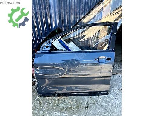 Kia Stonic Sol Ön Kapı çıkma parça