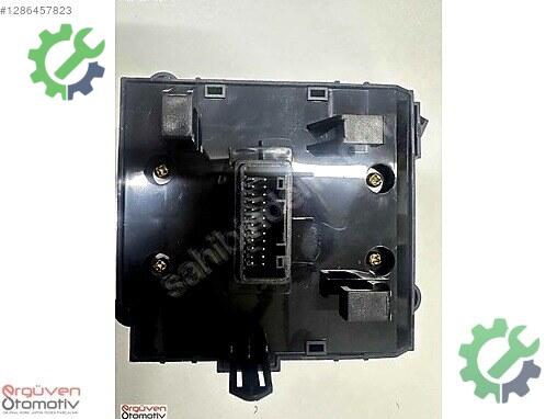 Kia Sportage Stop 93600-D9000 çıkma parça