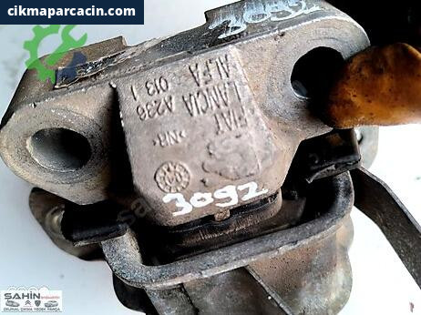 Lancia Gamma Motor Takozu çıkma parça