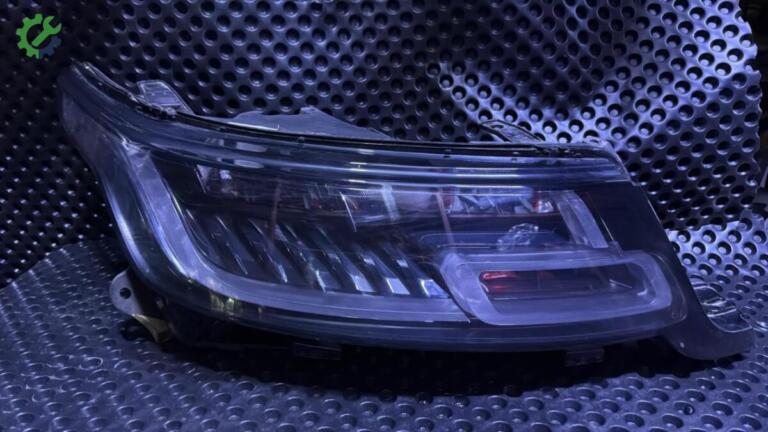 Land Rover Range Rover Sport Far çıkma parça