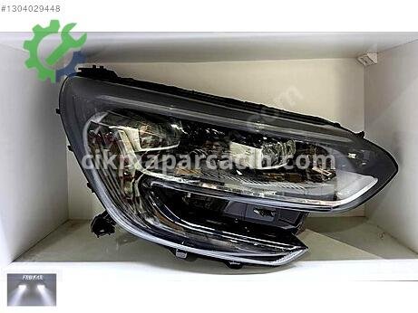 Renault Megane Sağ Ön Far çıkma parça