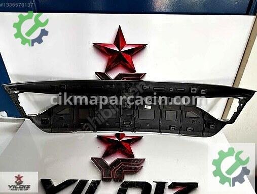 Renault Megane Bagaj Plastiği çıkma parça