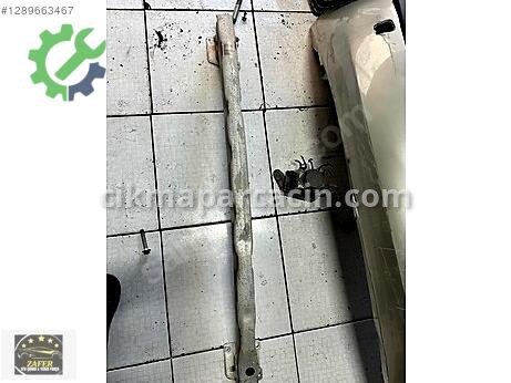 Renault Megane Arka Tampon Demiri çıkma parça